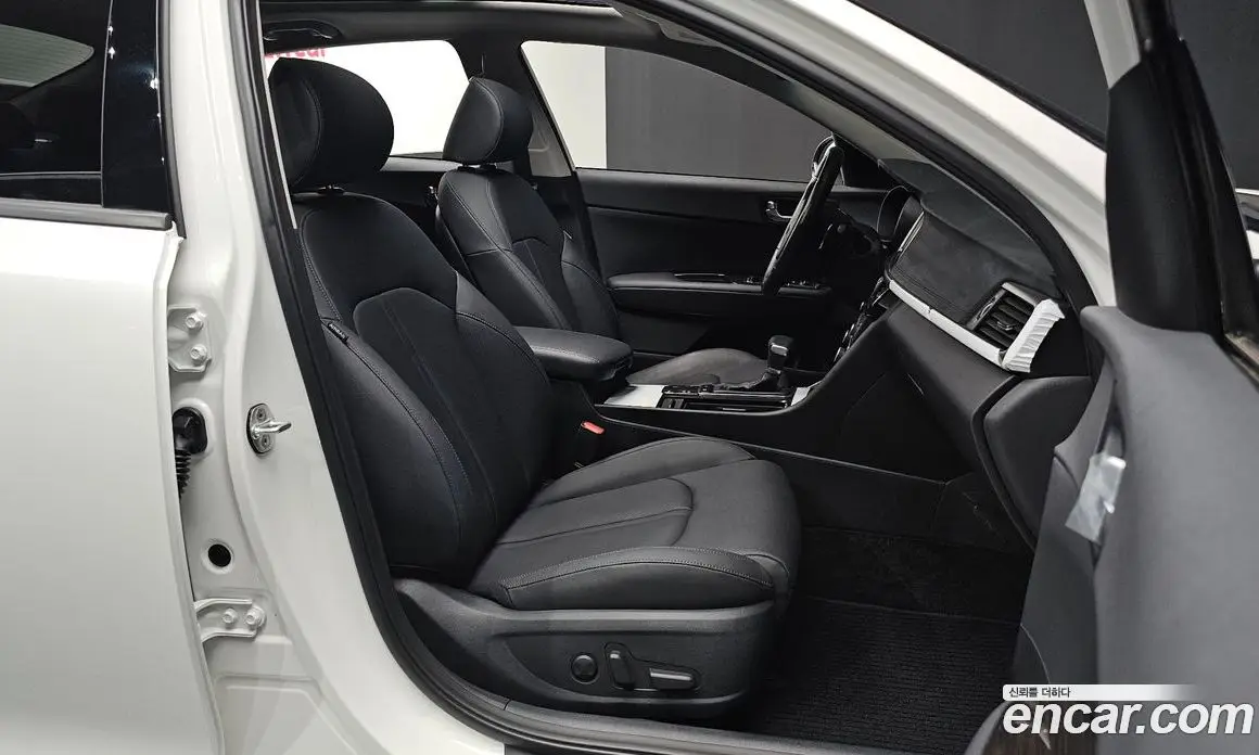 Kia K5 (Optima) 2017 2.0 автомат (гидро), фото 10 Kia K5 (Optima) 2017 2.0 автомат (гидро), фото 10