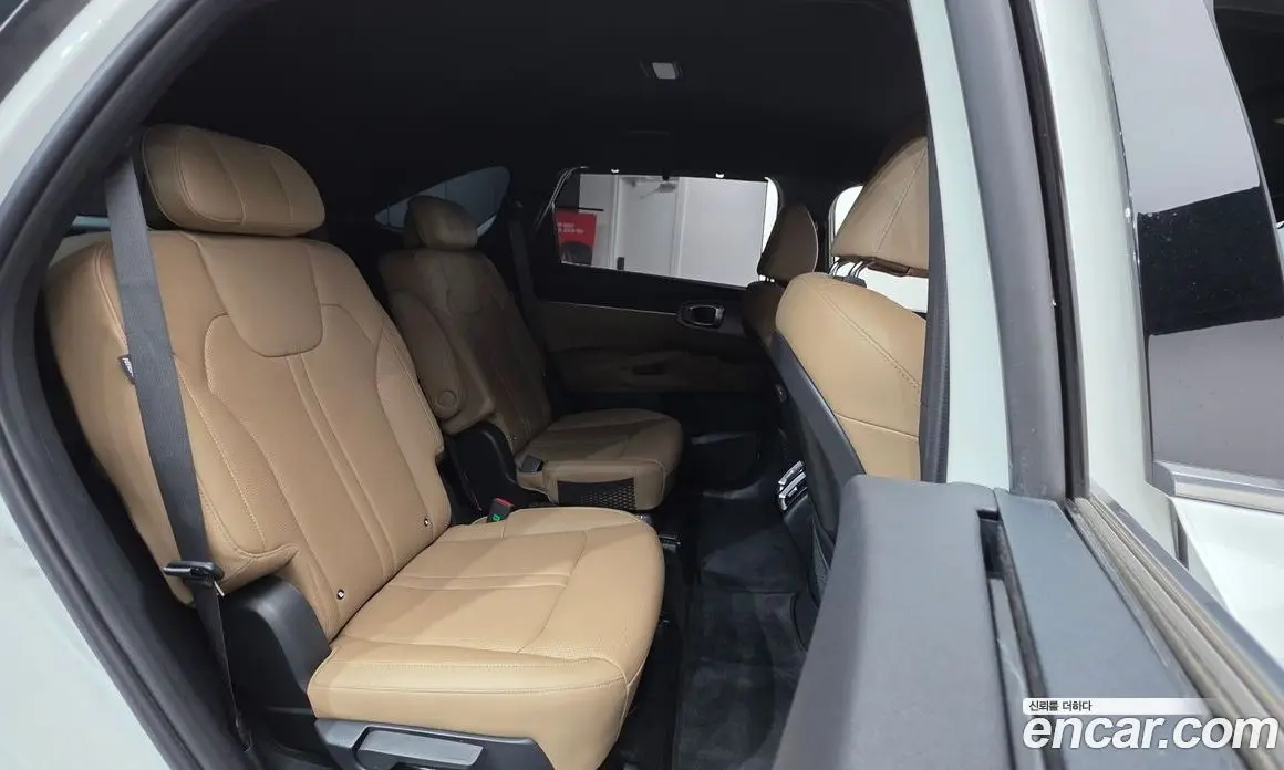 Kia Sorento 2023 1.6 автомат (гидро), фото 19