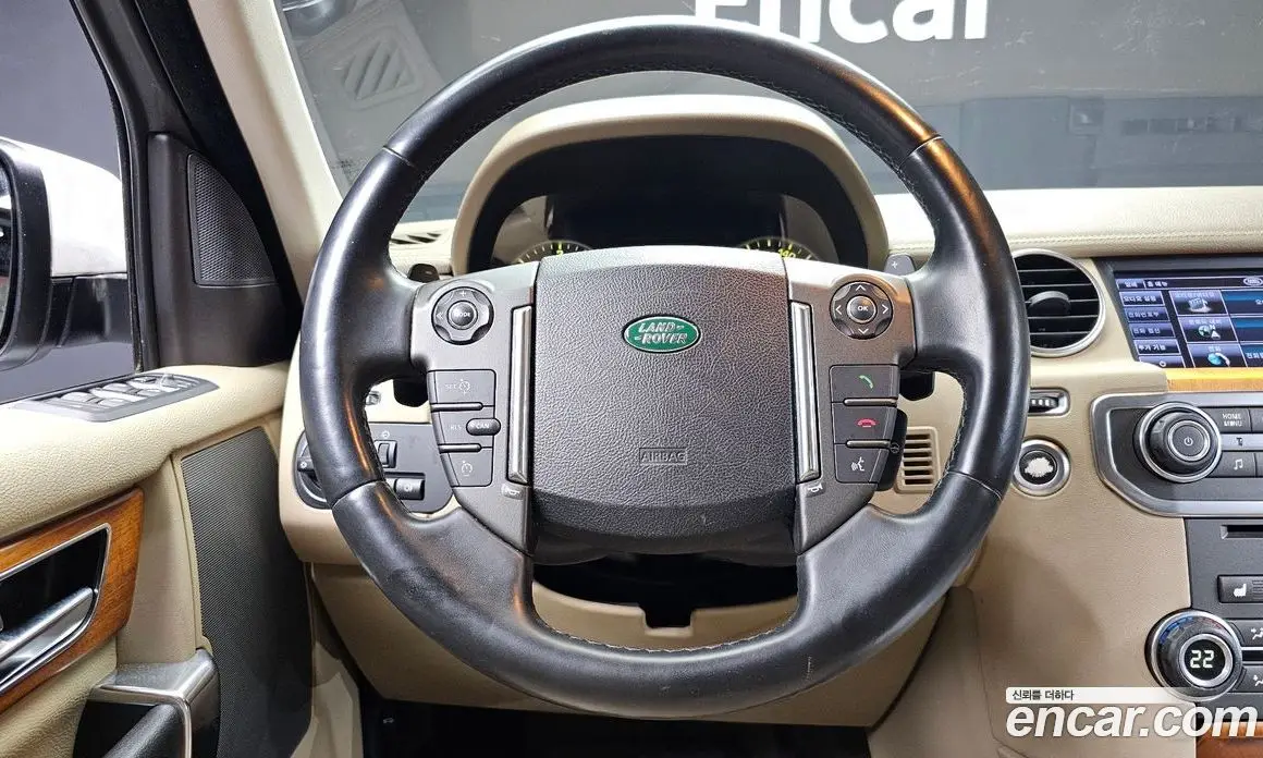 Land Rover Discovery 2012 3.0 автомат (гидро), фото 13