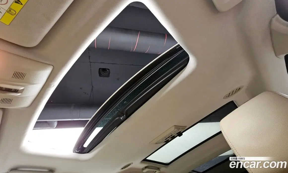 Land Rover Discovery 2012 3.0 автомат (гидро), фото 19