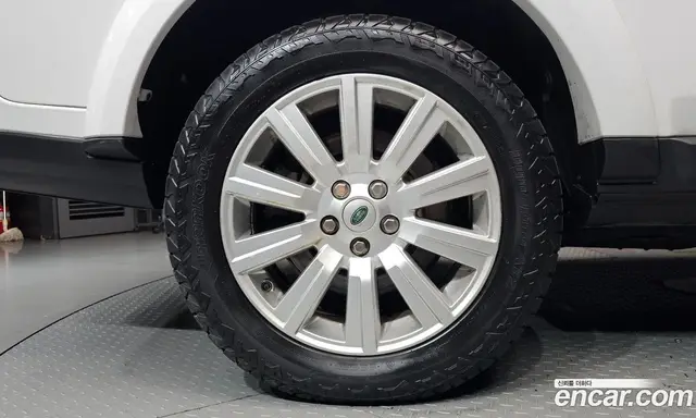 Land Rover Discovery 2012 3.0 автомат (гидро), миниатюра 5