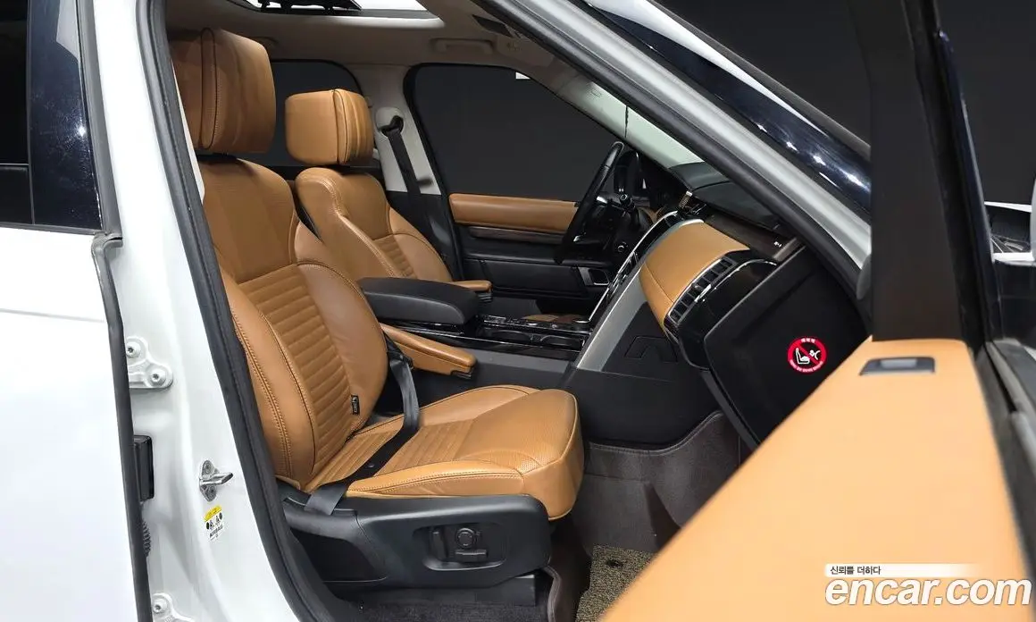 Land Rover Discovery 2019 3.0 автомат (гидро), фото 11