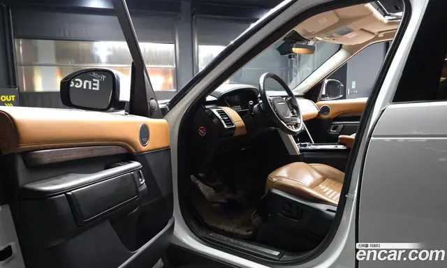Land Rover Discovery 2019 3.0 автомат (гидро), миниатюра 10