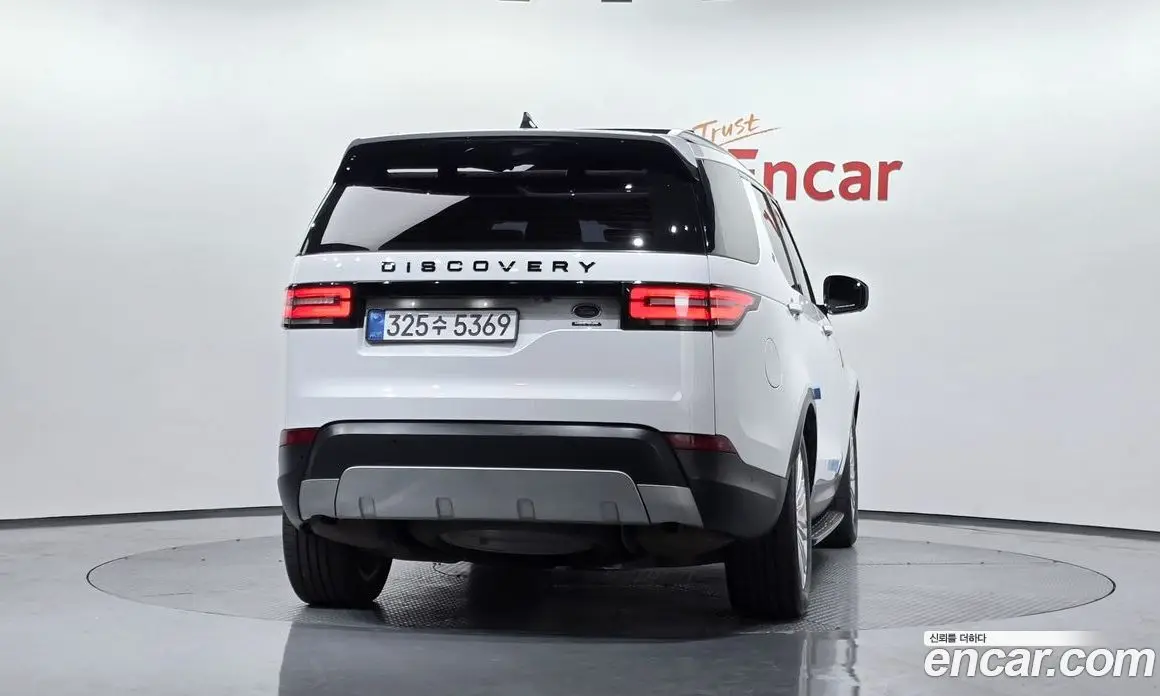 Land Rover Discovery 2020 3.0 автомат (гидро), фото 4