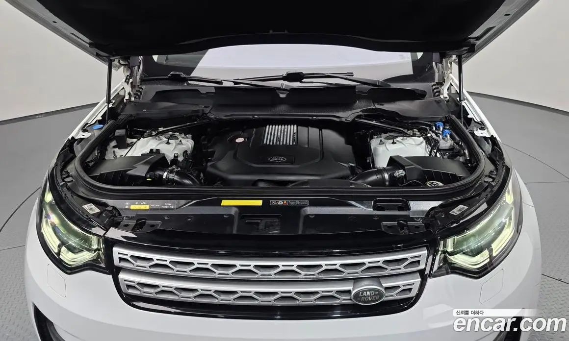 Land Rover Discovery 2020 3.0 автомат (гидро), фото 6