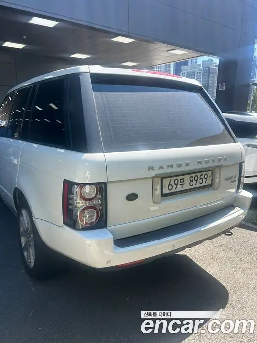 Land Rover Range Rover 2012 4.4 автомат (гидро), фото 2 Land Rover Range Rover 2012 4.4 автомат (гидро), фото 2