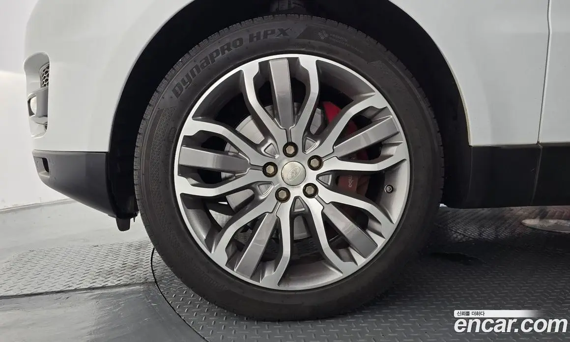 Land Rover Range Rover Sport 2015 3.0 автомат (гидро), фото 5 Land Rover Range Rover Sport 2015 3.0 автомат (гидро), фото 5