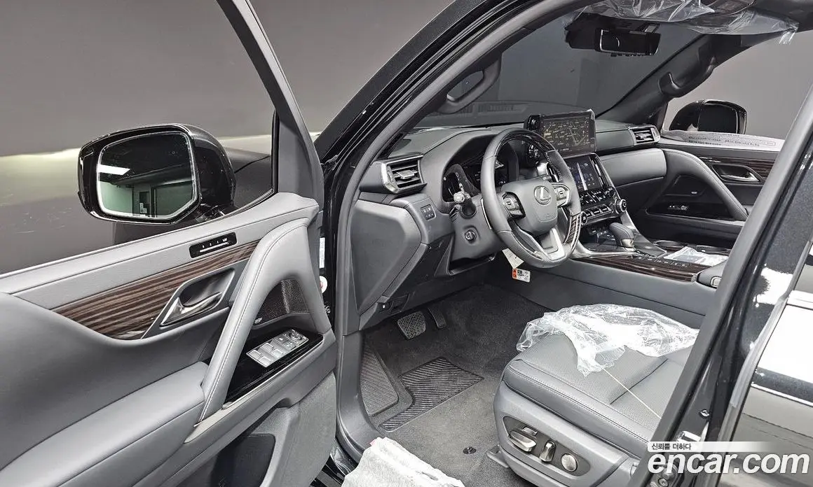Lexus LX 2026 3.4 автомат (гидро), фото 12