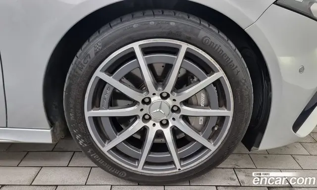 Mercedes-Benz A-Class 2020 2.0 автомат (гидро), миниатюра 5 Mercedes-Benz A-Class 2020 2.0 автомат (гидро), миниатюра 5