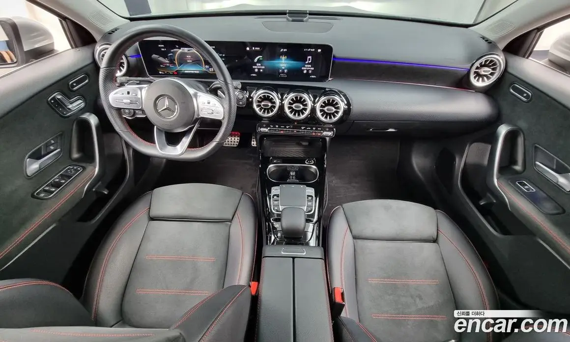 Mercedes-Benz A-Class 2020 2.0 автомат (гидро), фото 7 Mercedes-Benz A-Class 2020 2.0 автомат (гидро), фото 7