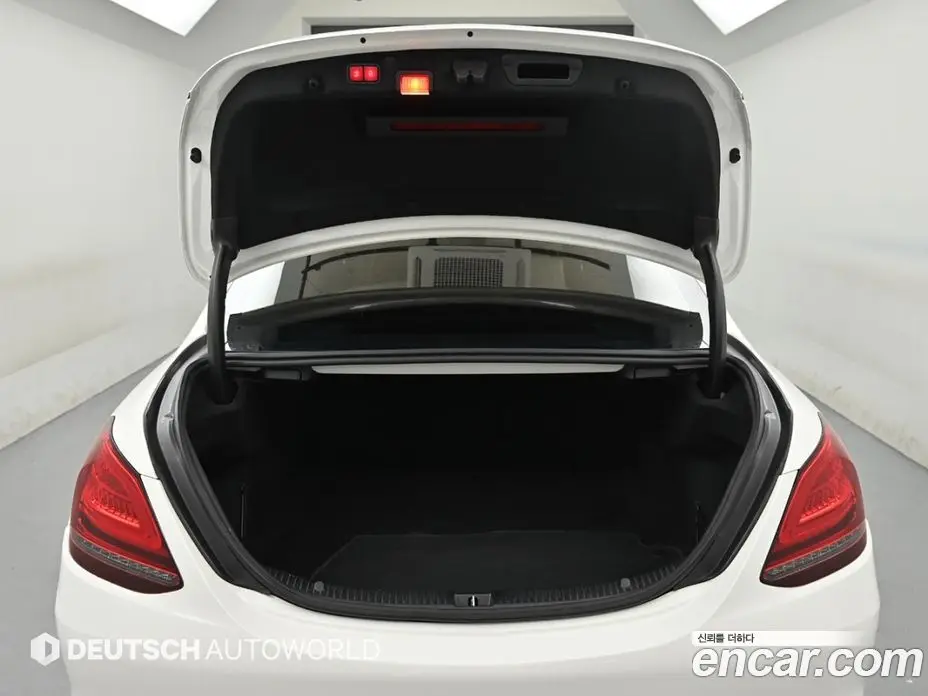 Mercedes-Benz C-Class 2019 1.9 автомат (гидро), фото 19 Mercedes-Benz C-Class 2019 1.9 автомат (гидро), фото 19