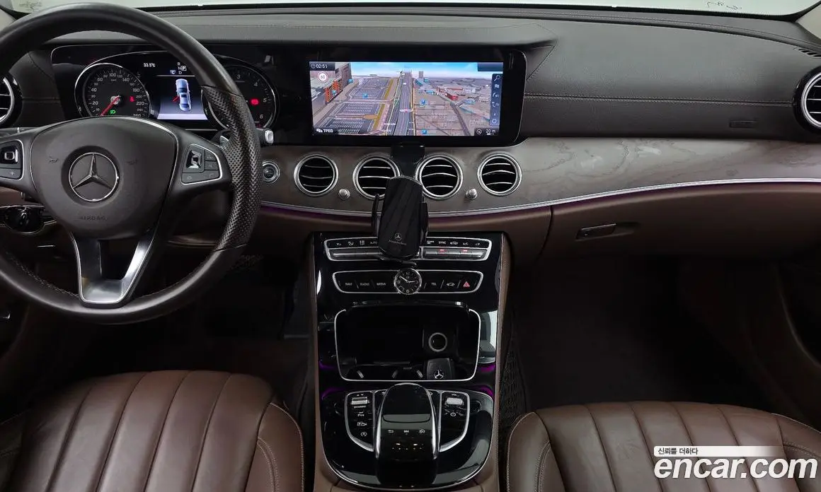 Mercedes-Benz E-Class 2017 1.9 автомат (гидро), фото 14 Mercedes-Benz E-Class 2017 1.9 автомат (гидро), фото 14