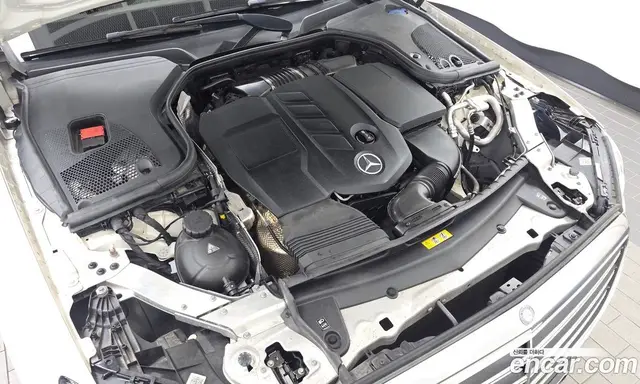 Mercedes-Benz E-Class 2017 1.9 автомат (гидро), миниатюра 6 Mercedes-Benz E-Class 2017 1.9 автомат (гидро), миниатюра 6