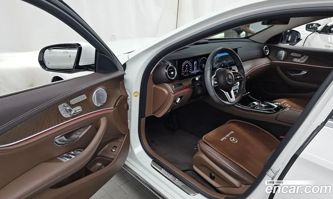 Mercedes-Benz E-Class 2020 2.0 автомат (гидро), фото 10 Mercedes-Benz E-Class 2020 2.0 автомат (гидро), фото 10