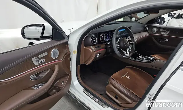 Mercedes-Benz E-Class 2020 2.0 автомат (гидро), миниатюра 10 Mercedes-Benz E-Class 2020 2.0 автомат (гидро), миниатюра 10