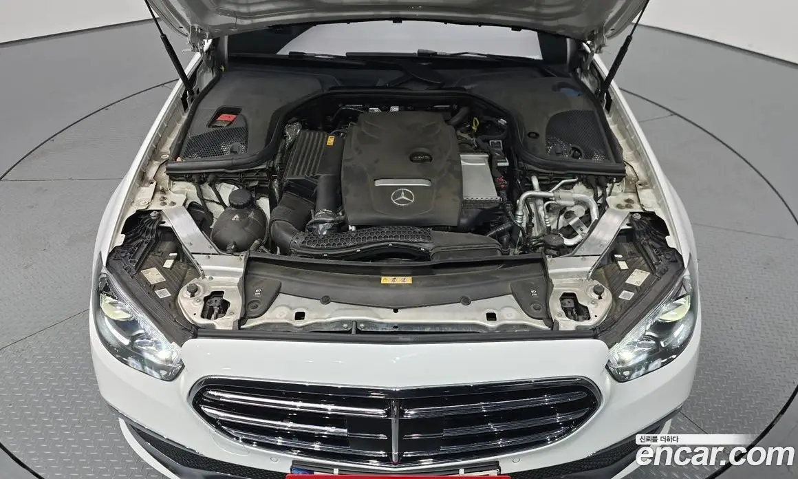 Mercedes-Benz E-Class 2021 2.0 автомат (гидро), фото 6
