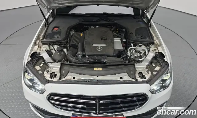 Mercedes-Benz E-Class 2021 2.0 автомат (гидро), миниатюра 6