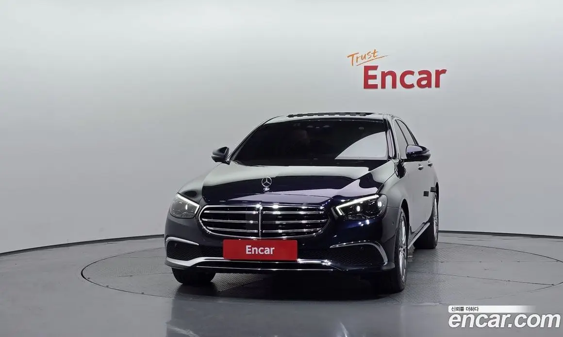 Mercedes-Benz E-Class 2022 2.0 автомат (гидро), фото 3
