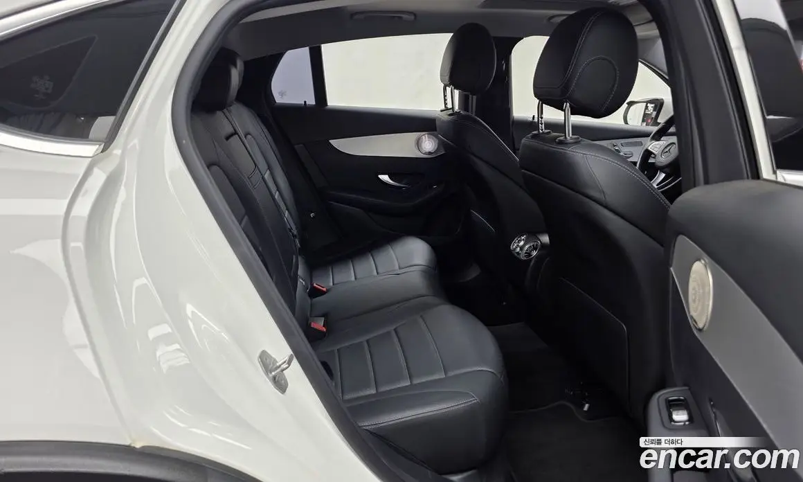 Mercedes-Benz GLC-Class 2017 2.1 автомат (гидро), фото 12 Mercedes-Benz GLC-Class 2017 2.1 автомат (гидро), фото 12