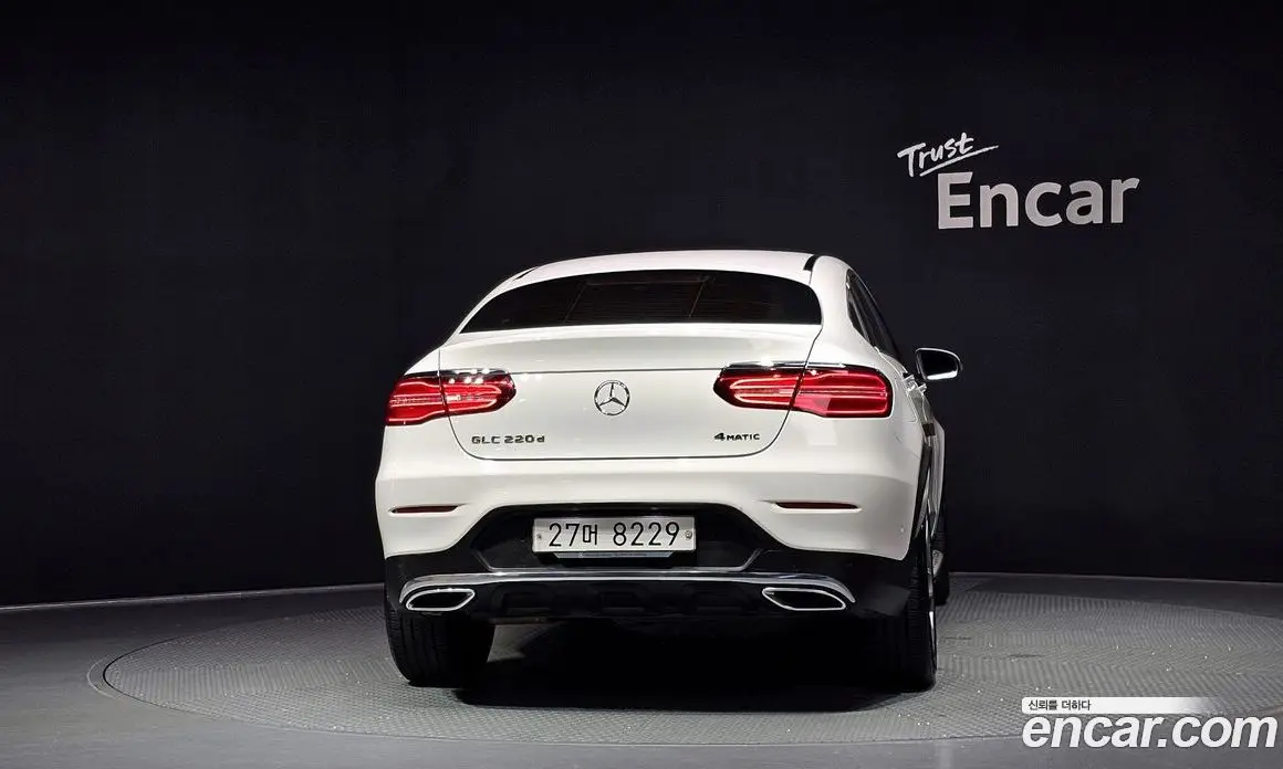 Mercedes-Benz GLC-Class 2017 2.1 автомат (гидро), фото 4 Mercedes-Benz GLC-Class 2017 2.1 автомат (гидро), фото 4