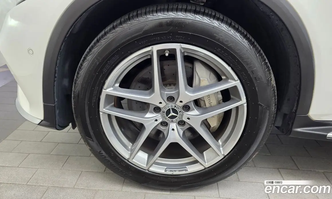 Mercedes-Benz GLC-Class 2017 2.1 автомат (гидро), фото 5 Mercedes-Benz GLC-Class 2017 2.1 автомат (гидро), фото 5