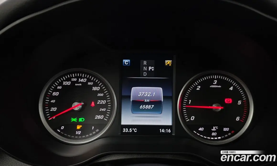 Mercedes-Benz GLC-Class 2017 2.1 автомат (гидро), фото 8 Mercedes-Benz GLC-Class 2017 2.1 автомат (гидро), фото 8