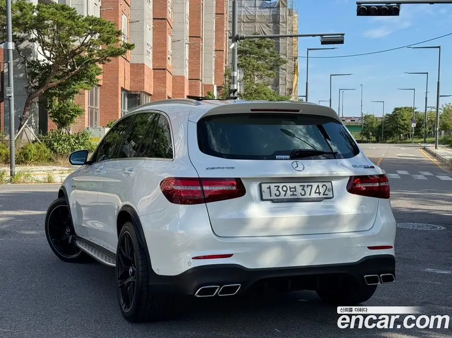Mercedes-Benz GLC-Class 2018 4.0 автомат (гидро), фото 2 Mercedes-Benz GLC-Class 2018 4.0 автомат (гидро), фото 2