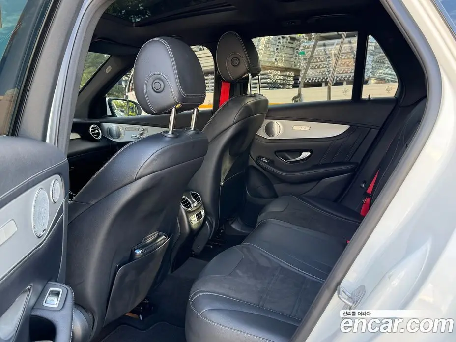 Mercedes-Benz GLC-Class 2018 4.0 автомат (гидро), фото 11 Mercedes-Benz GLC-Class 2018 4.0 автомат (гидро), фото 11