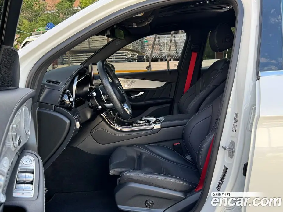 Mercedes-Benz GLC-Class 2018 4.0 автомат (гидро), фото 10 Mercedes-Benz GLC-Class 2018 4.0 автомат (гидро), фото 10