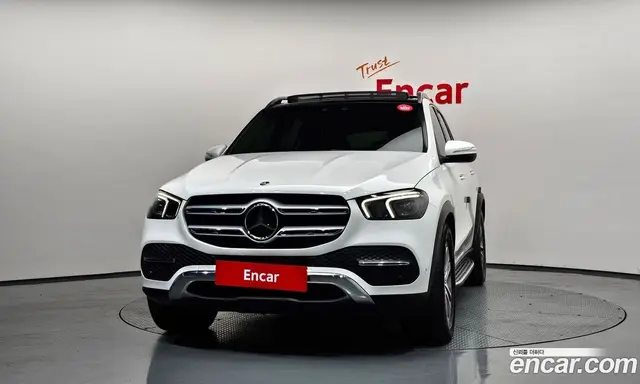 Mercedes-Benz GLE-Class 2022 2.0 автомат (гидро), миниатюра 3
