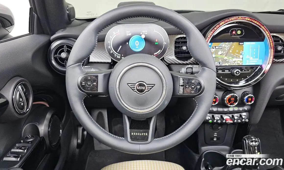Mini Cooper Convertible 2023 2.0 автомат (гидро), фото 13 Mini Cooper Convertible 2023 2.0 автомат (гидро), фото 13