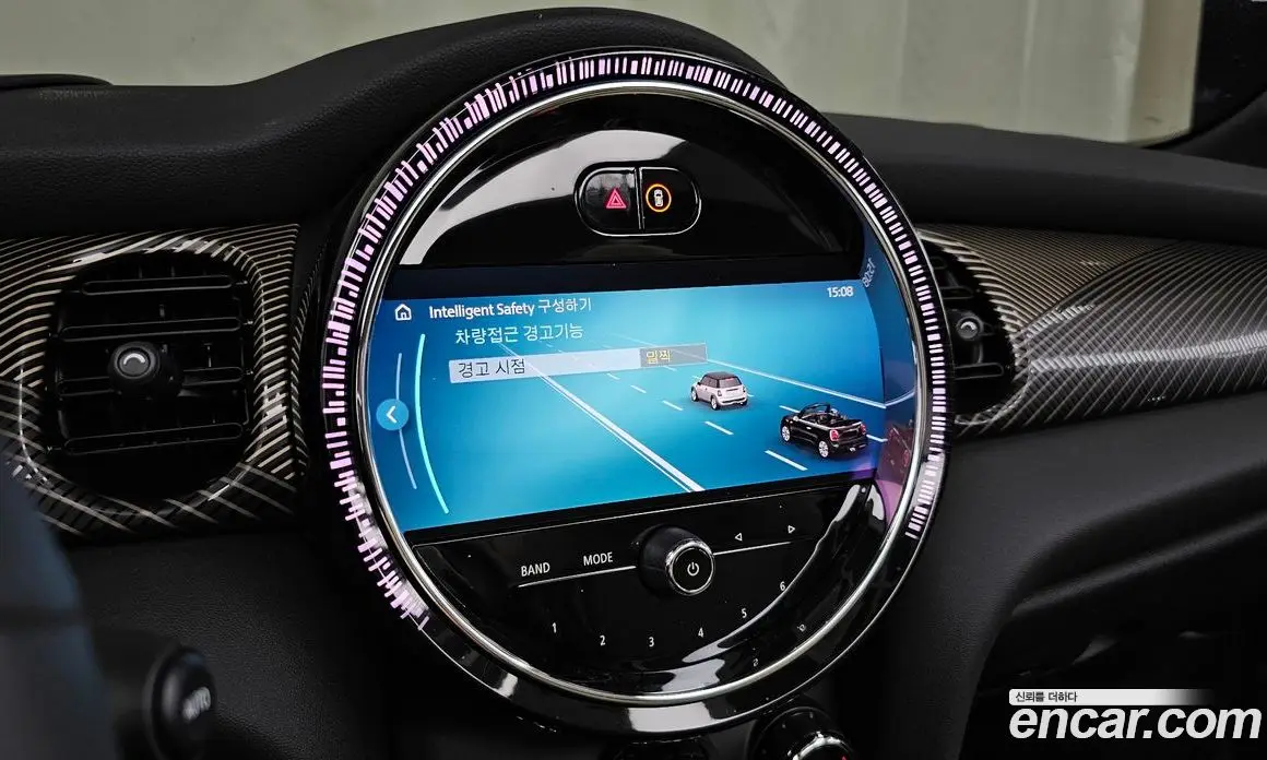 Mini Cooper Convertible 2023 2.0 автомат (гидро), фото 16 Mini Cooper Convertible 2023 2.0 автомат (гидро), фото 16