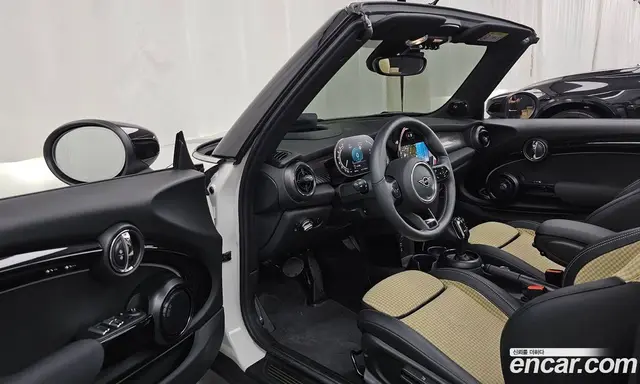 Mini Cooper Convertible 2023 2.0 автомат (гидро), миниатюра 10 Mini Cooper Convertible 2023 2.0 автомат (гидро), миниатюра 10