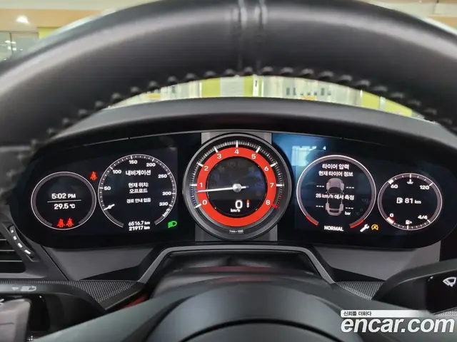 Porsche 911 2020 3.0 автомат (гидро), миниатюра 8
