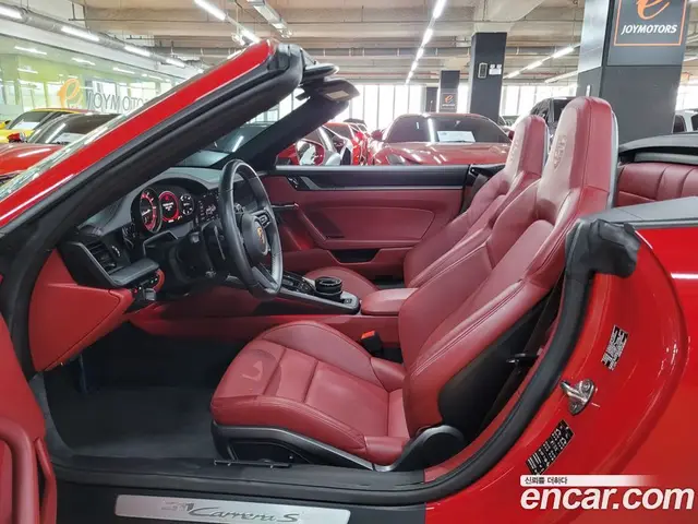 Porsche 911 2020 3.0 автомат (гидро), миниатюра 10