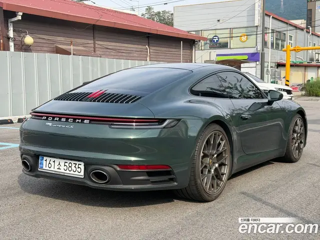 Porsche 911 2020 3.0 автомат (гидро), миниатюра 5