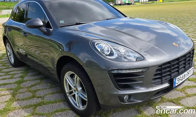 Porsche Macan, 2015, 155 800 км