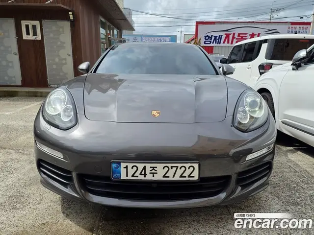 Porsche Panamera 2014 3.6 автомат (гидро), миниатюра 3 Porsche Panamera 2014 3.6 автомат (гидро), миниатюра 3