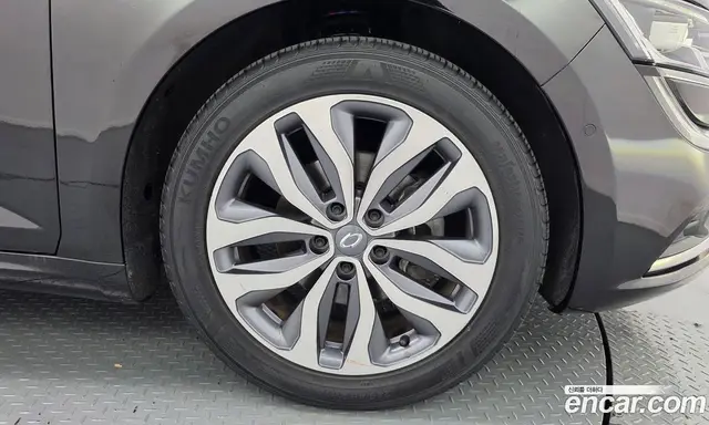 Renault (Samsung) SM6 2017 2.0 автомат (гидро), миниатюра 5 Renault (Samsung) SM6 2017 2.0 автомат (гидро), миниатюра 5