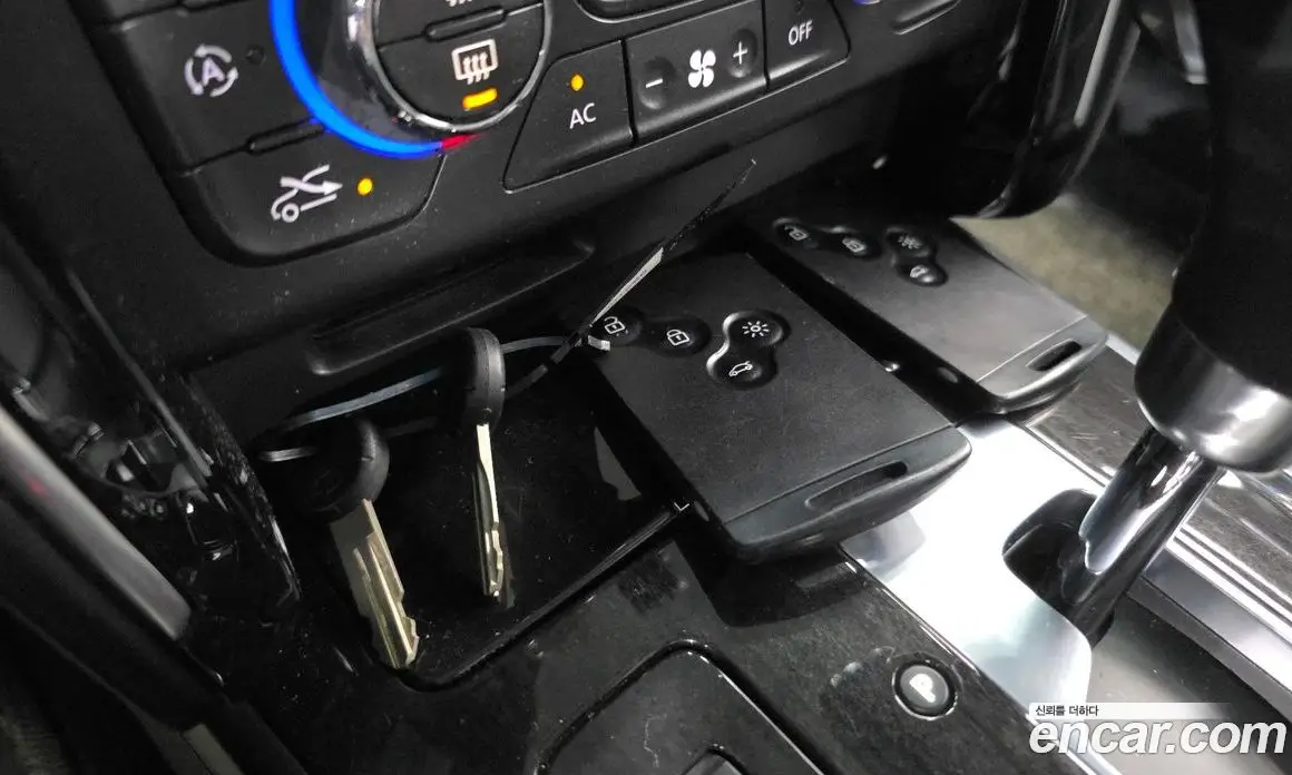 Renault (Samsung) SM7 2012 2.5 автомат (гидро), фото 19 Renault (Samsung) SM7 2012 2.5 автомат (гидро), фото 19