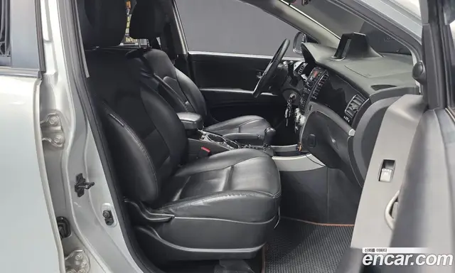 SsangYong Korando 2012 2.0 автомат (гидро), миниатюра 11