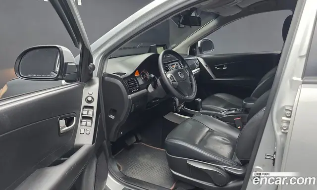 SsangYong Korando 2012 2.0 автомат (гидро), миниатюра 10