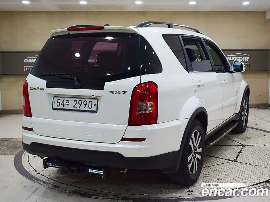 SsangYong Rexton 2012 2.0 автомат (гидро), фото 3