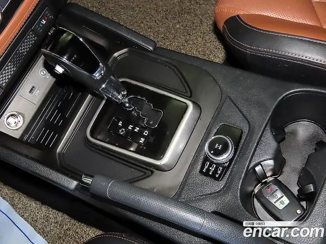 SsangYong Rexton 2018 2.2 автомат (гидро), миниатюра 12