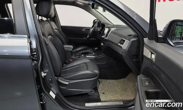 SsangYong Rexton 2018 2.2 автомат (гидро), миниатюра 11 SsangYong Rexton 2018 2.2 автомат (гидро), миниатюра 11