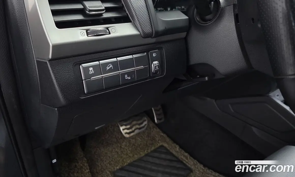 SsangYong Rexton 2018 2.2 автомат (гидро), фото 14 SsangYong Rexton 2018 2.2 автомат (гидро), фото 14