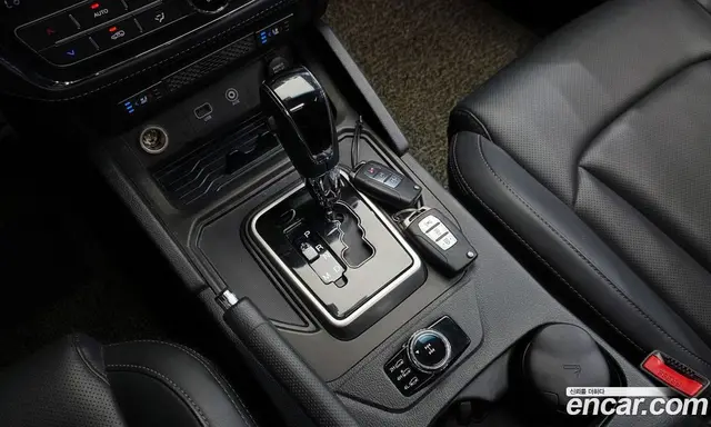 SsangYong Rexton 2018 2.2 автомат (гидро), миниатюра 9 SsangYong Rexton 2018 2.2 автомат (гидро), миниатюра 9