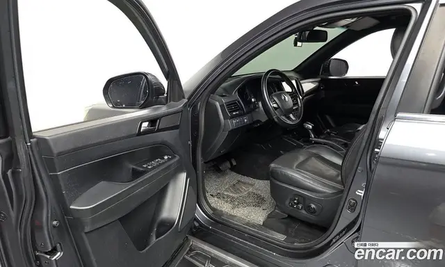 SsangYong Rexton 2020 2.2 автомат (гидро), миниатюра 10 SsangYong Rexton 2020 2.2 автомат (гидро), миниатюра 10