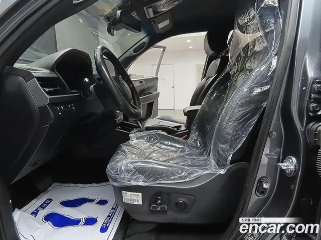 SsangYong Rexton 2024 2.2 автомат (гидро), миниатюра 11 SsangYong Rexton 2024 2.2 автомат (гидро), миниатюра 11