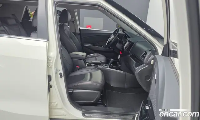 SsangYong TIBOLI 2018 1.6 автомат (гидро), миниатюра 11